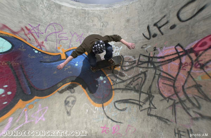 Jack in the Pocket, Dundee concrete skatepark, Scotland (search THAT)