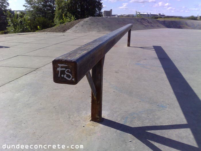 Grind this gnarrrrly rail